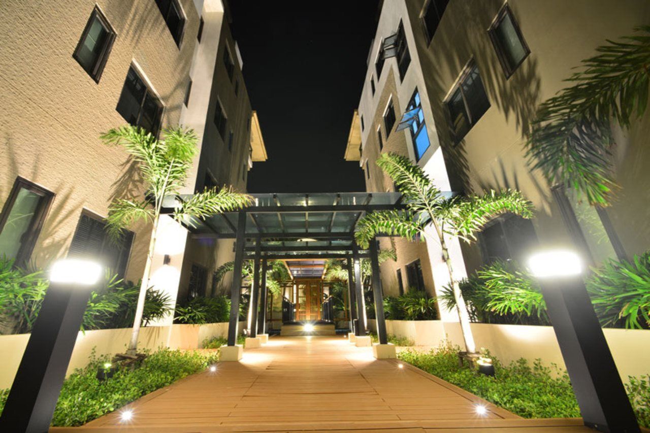Feriested The Charm - Sha Certified Phuket